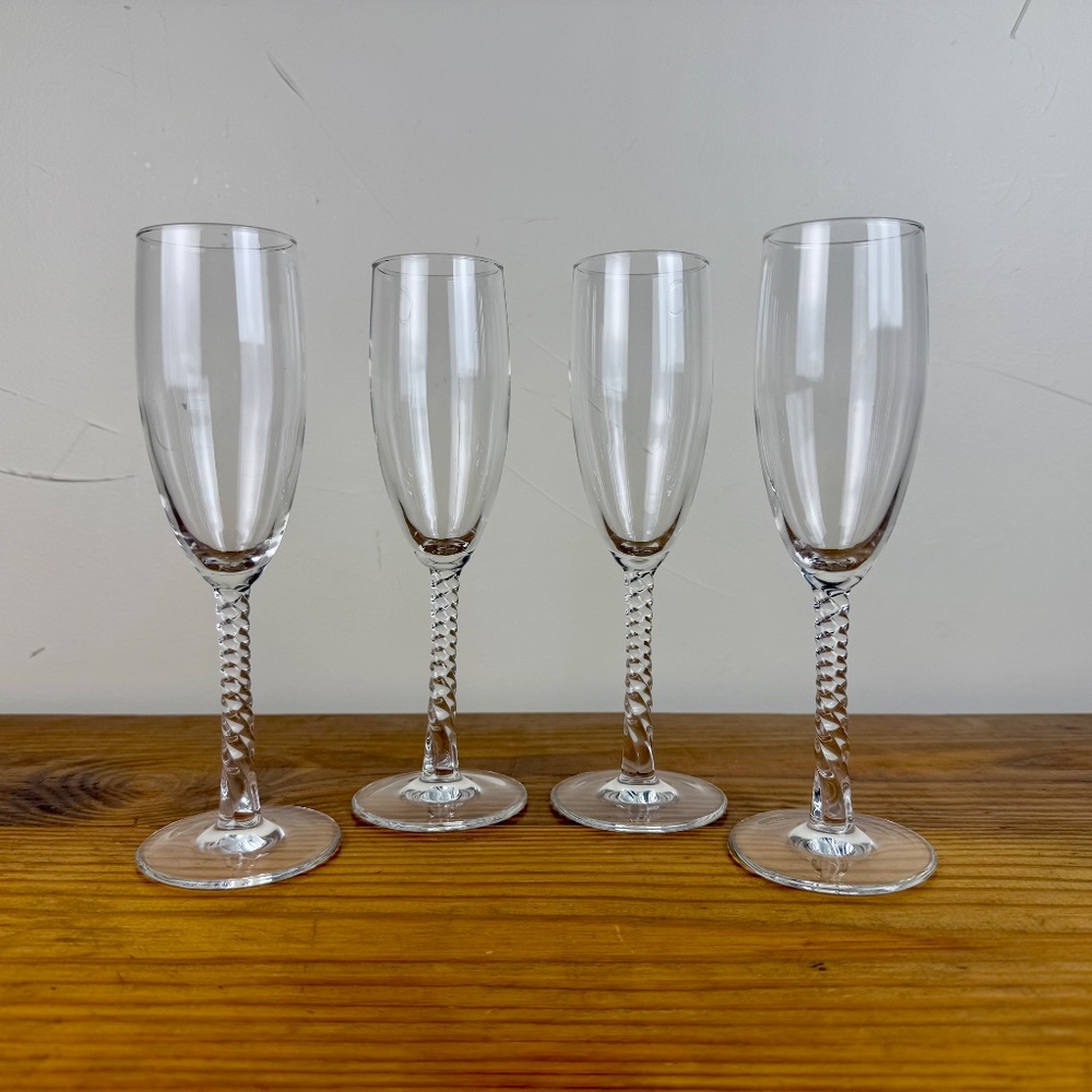 Cristal D’Arques Angelique Champagne Flutes | Set of 4 | Discontinued - Picture 11 of 12